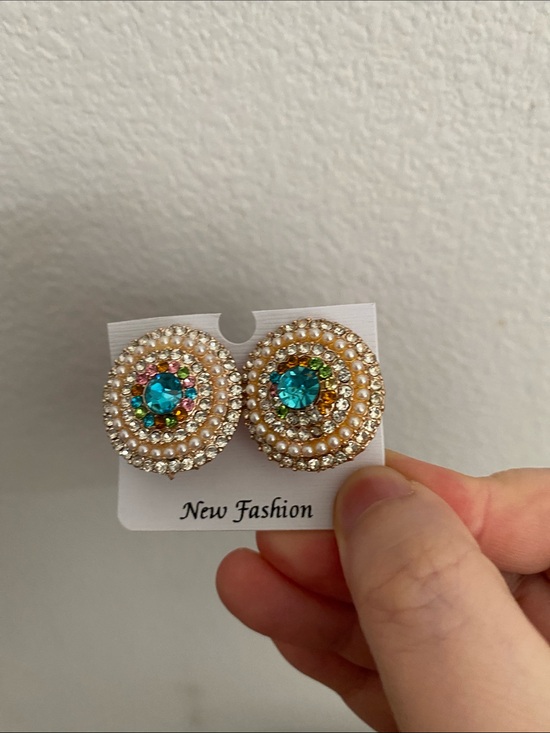 Jewelry - Gold-Tone Pearl & Teal Crystal Round Earrings
